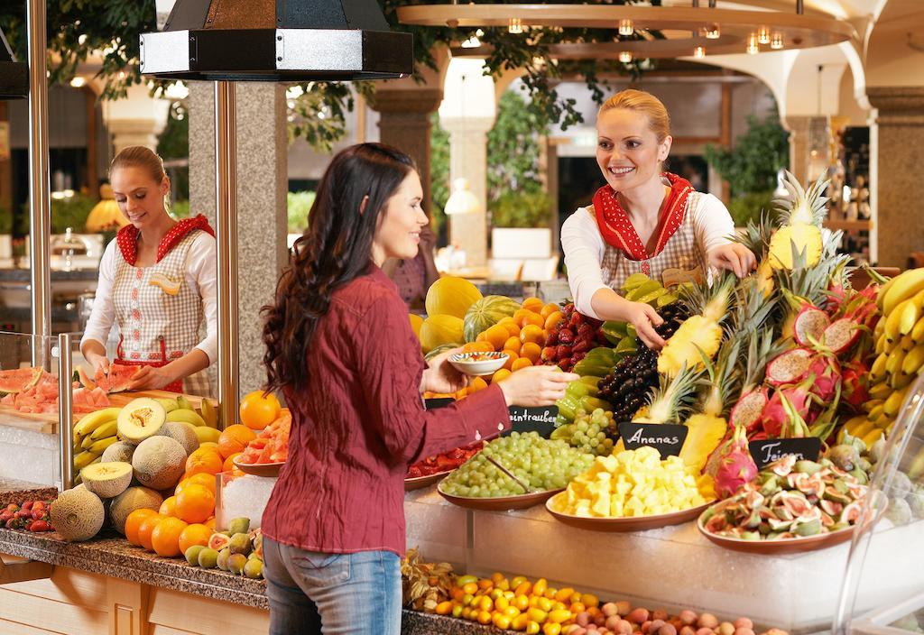 Hotel Landzeit Restaurant Voralpenkreuz Sattledt Exteriér fotografie